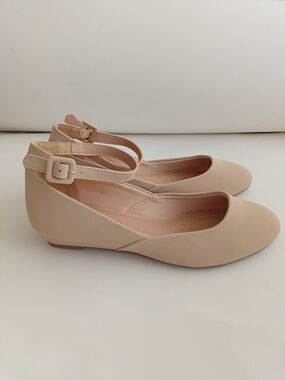 Dream Pairs Nude Ankle-Strap Round Toe Flat Shoes Size 9